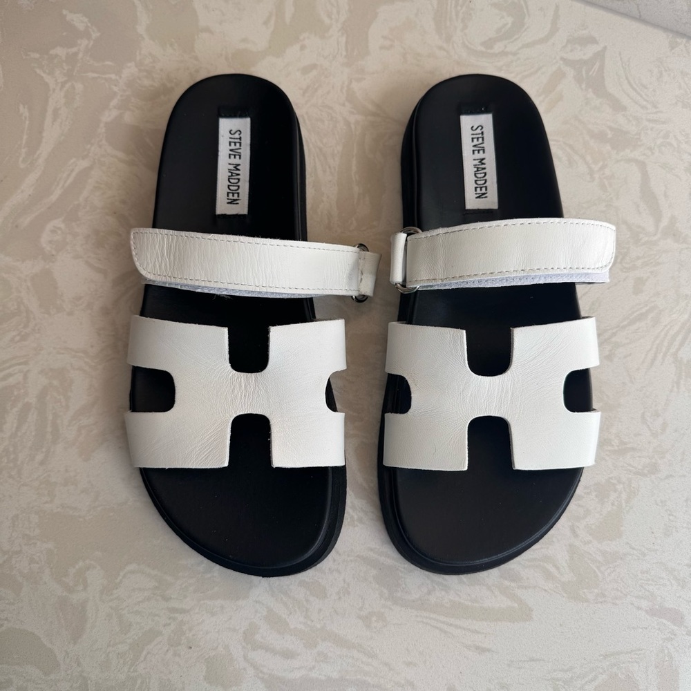 Steve Madden Mayven Black and White Slide Sandals similar to Hermes